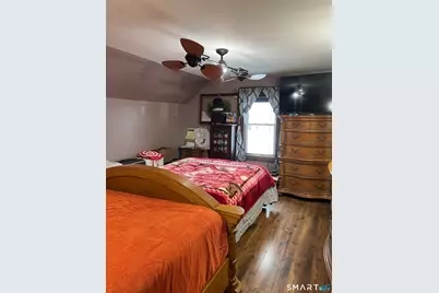 102 Carroll Avenue, Bridgeport, CT 06607 - Photo 19