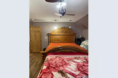 102 Carroll Avenue, Bridgeport, CT 06607 - Photo 17