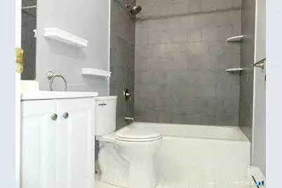 8 Oakwood Avenue #APT D6, Norwalk, CT 06850 - Photo 23