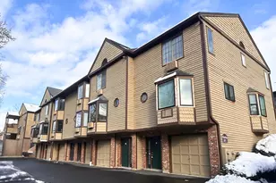 8 Oakwood Ave, Norwalk, CT 06850 - Photo 33