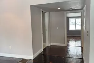 24 East Ave, Norwich, CT 06360 - Photo 9