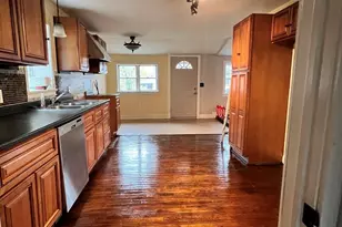 24 East Ave, Norwich, CT 06360 - Photo 5