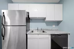 421 Tolland St, East Hartford, CT 06108 - Photo 11