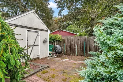 1 Chapman Avenue, Waterford, CT 06375 - Photo 33