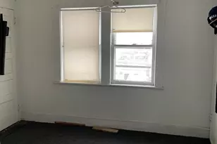 98 Carroll Ave, Bridgeport, CT 06608 - Photo 9