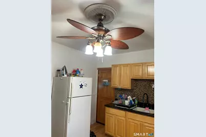 98 Carroll Avenue, Bridgeport, CT 06608 - Photo 21