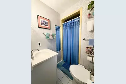 12 Hillside Avenue #B, Stamford, CT 06902 - Photo 5