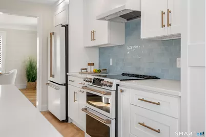 98 Cambridge Street, Fairfield, CT 06824 - Photo 19