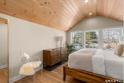 98 Cambridge Street, Fairfield, CT 06824 - Photo 27