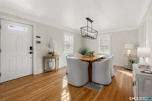 98 Cambridge St, Fairfield, CT 06824 - Photo 9