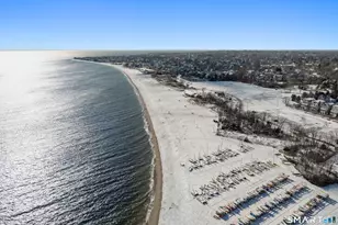 98 Cambridge St, Fairfield, CT 06824 - Photo 39