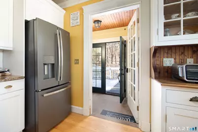 27 Roberts Avenue, Watertown, CT 06795 - Photo 7