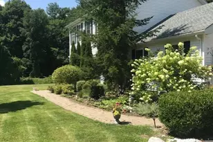 15 Mulberry Ln, New Milford, CT 06776 - Photo 3