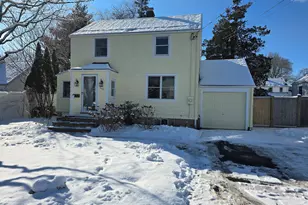 148 Catherine St, Fairfield, CT 06824 - Photo 1