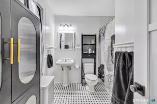 202 Taft St, Stratford, CT 06615 - Photo 25