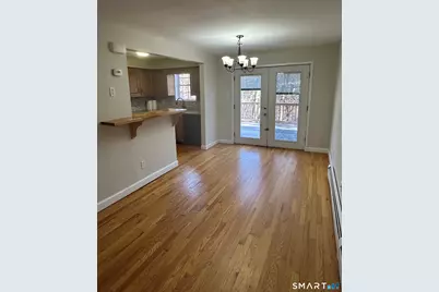 1693 Litchfield Turnpike, Woodbridge, CT 06525 - Photo 7