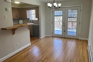 1693 Litchfield Turnpike, Woodbridge, CT 06525 - Photo 7