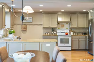 18 Cloverly Cir, Norwalk, CT 06855 - Photo 17