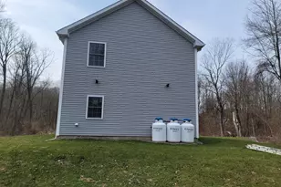 1050 Jarvis St, Cheshire, CT 06410 - Photo 19