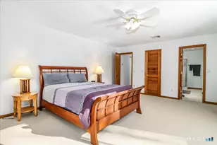 36 Shelley Rd, Bethel, CT 06801 - Photo 17