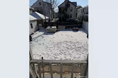 75 Frank Street, Stamford, CT 06902 - Photo 17