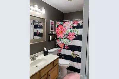 380 Hitchcock Road #6, Waterbury, CT 06705 - Photo 19