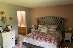 380 Hitchcock Rd, Waterbury, CT 06705 - Photo 23