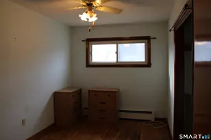 34 Woodrow Ave, Norwich, CT 06360 - Photo 9