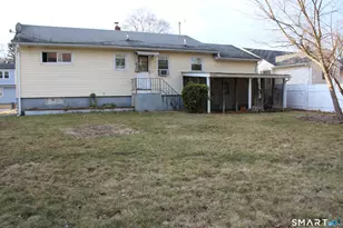 34 Woodrow Ave, Norwich, CT 06360 - Photo 13