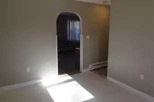 139 Forest St, East Hartford, CT 06118 - Photo 9