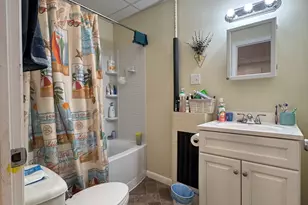 144 Montauk Ave, New London, CT 06320 - Photo 9