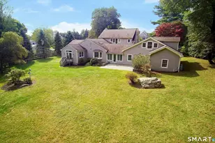 9 Dowling Dr, Ridgefield, CT 06877 - Photo 3