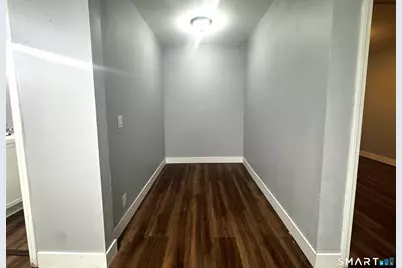 6 Grove Court, Waterbury, CT 06710 - Photo 7