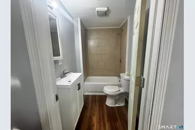 6 Grove Court, Waterbury, CT 06710 - Photo 5