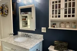 11 Copper Ridge Cir, Guilford, CT 06437 - Photo 13