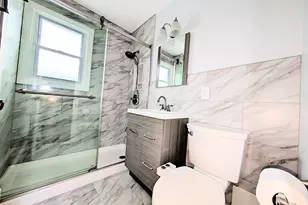 15 Cherry Hill Dr, Bridgeport, CT 06606 - Photo 25