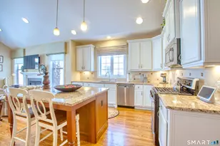 12 Briar Ridge Dr, Bethel, CT 06801 - Photo 9