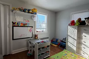 19 Maple St, Plainville, CT 06062 - Photo 15