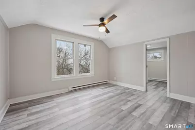 179 Rhode Island Avenue, Waterbury, CT 06704 - Photo 23