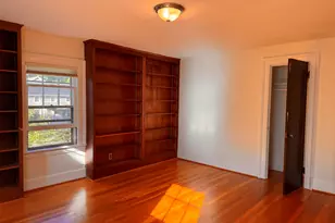 65 Spring Garden St, Hamden, CT 06517 - Photo 13