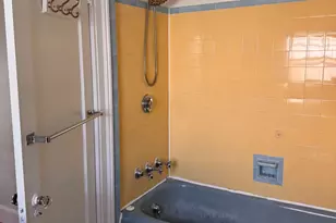 65 Spring Garden St, Hamden, CT 06517 - Photo 19