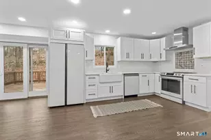 21 Field Rock Rd, Monroe, CT 06468 - Photo 7