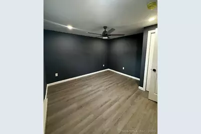 76 Columbus Avenue, Meriden, CT 06451 - Photo 9