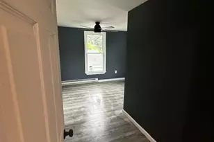 76 Columbus Ave, Meriden, CT 06451 - Photo 3