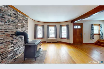 55 Mechanics Street, Putnam, CT 06260 - Photo 7