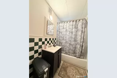 139 Adams Street, Hartford, CT 06112 - Photo 15