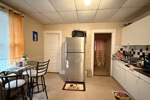 139 Adams St, Hartford, CT 06112 - Photo 9