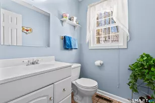 58 Kenmore Ave, Waterbury, CT 06708 - Photo 13