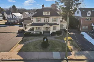 142 E Center St, Manchester, CT 06040 - Photo 1