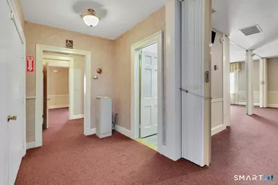 142 East Center Street, Manchester, CT 06040 - Photo 15